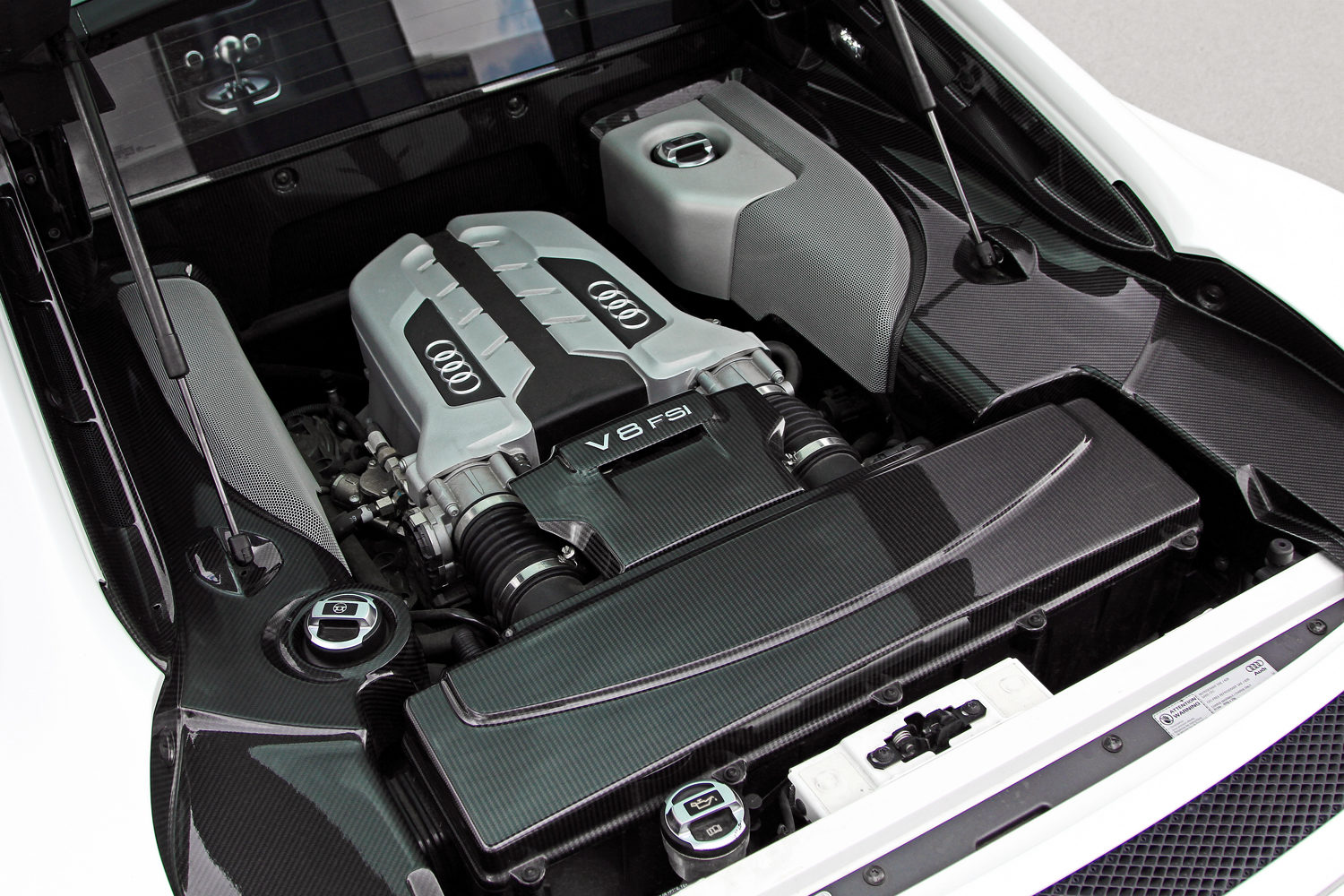 2009 Audi R8 V8 6 Speed Manual full