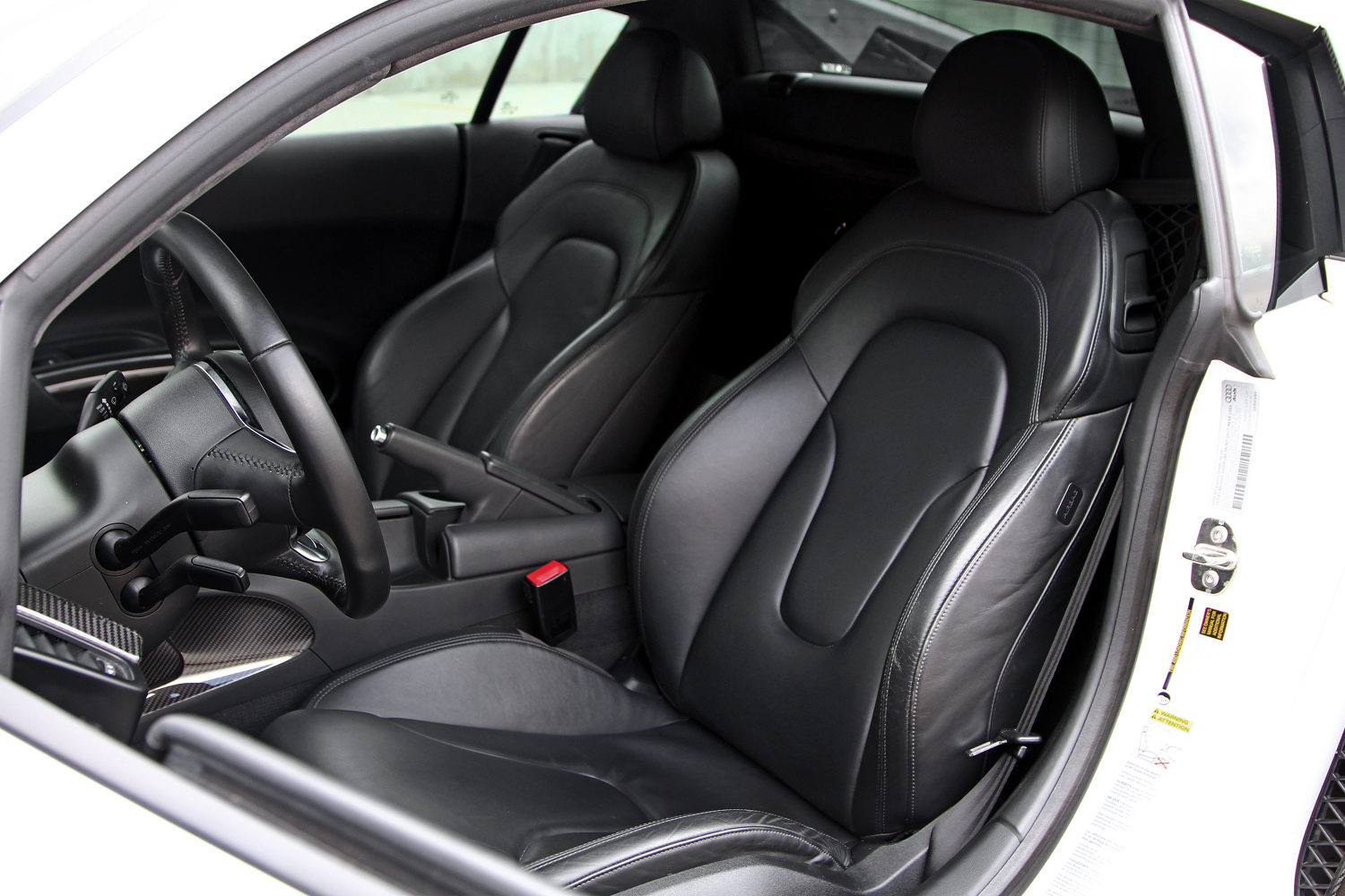 2009 Audi R8 V8 6 Speed Manual full